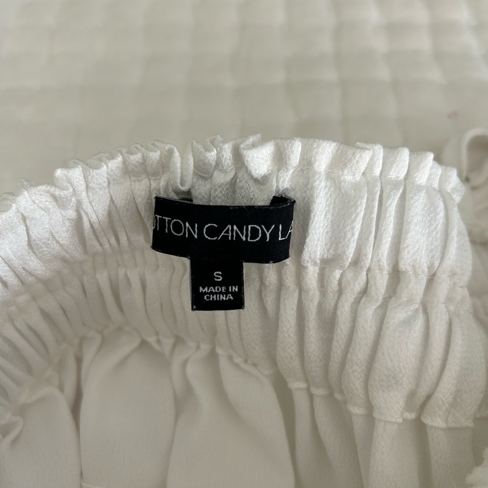 Cotton Candy White Ruffled Top - Picture 3 of 3
